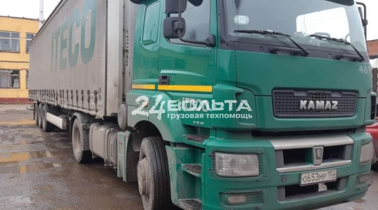 Заглох Камаз и не заводится